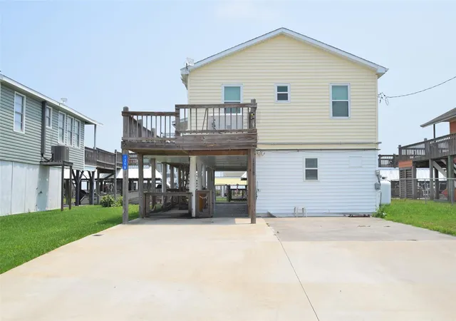 Photo 3 of Single family home for sale at 1358 Boyt Rd N, Port Bolivar, TX 77650 | MLS# 5838192 | Listing updated on 2026-08-01