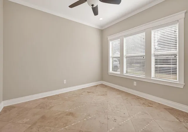 5th image of 912 Roberts St, East Bernard, TX 77435 | MLS# 40127651