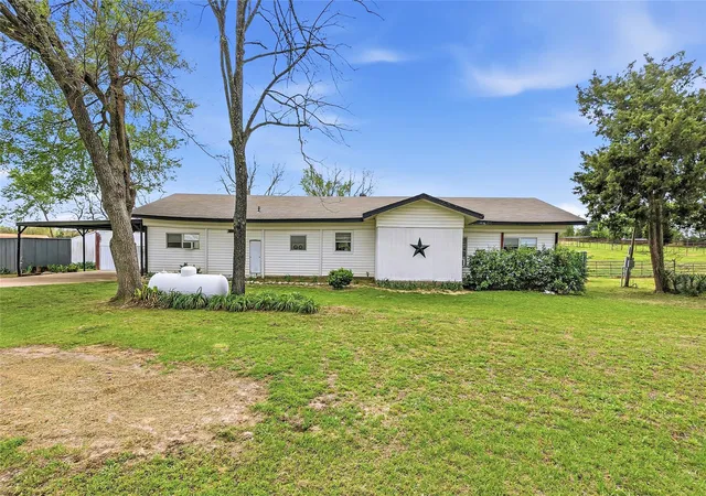 Homes for sale in Buffalo, TX | 10084 Fm 831, Buffalo, TX 75831 | MLS# 10219945