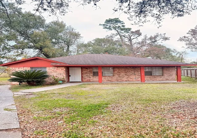 1st image of 5926 Shirley Mae Ln, Houston, TX 77091 | MLS# 85661377