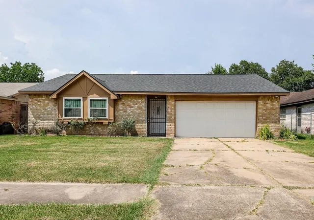 Photo 1 of Single family home for sale at 5146 Court Rd, Houston, TX 77053 | MLS# 84091789 | Listing updated on 2026-07-18