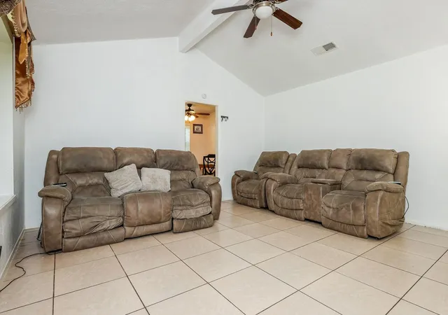 Photo 3 of Single family home for sale at 5146 Court Rd, Houston, TX 77053 | MLS# 84091789 | Listing updated on 2026-07-18