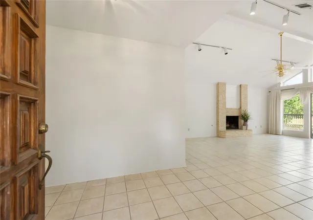 Photo 3 of Single family home for sale at 18202 Widcombe Dr, Houston, TX 77084 | MLS# 7329490 | Listing updated on 2026-09-19