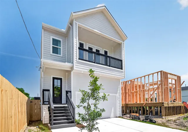 Photo 38 of Single family home for sale at 1425 East 31st St, Houston, TX 77022 | MLS# 59789818 | Listing updated on 2026-10-08