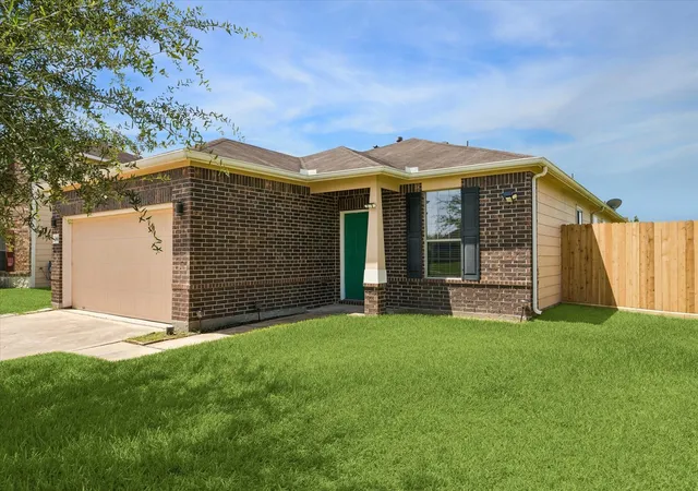 Photo 2 of Single family home for sale at 1822 Artem Ct, Houston, TX 77051 | MLS# 64688008 | Listing updated on 2026-07-25
