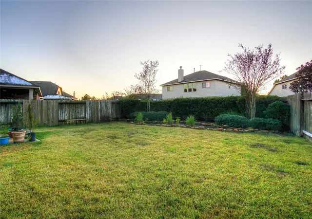 24th image of 8303 Kerrington Glen Dr, Cypress, TX 77433 | MLS# 24588279