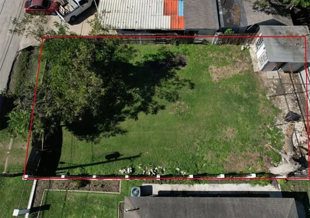 1st image of 7007 Eagle Pass St, Houston, TX 77020 | MLS# 56497765