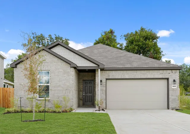 Photo 1 of Single family home for sale at 3609 Crawford St, Bay City, TX 77414 | MLS# 78609559 | Listing updated on 2026-09-20