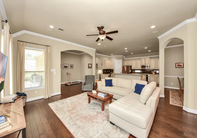 5th image of 4910 Augusta Pointe Ct, Katy, TX 77494 | MLS# 92619258