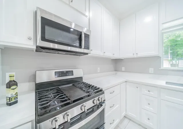 Photo 2 of Sale Pending at 141 County Rd 3419, Cleveland, TX 77327 | MLS# 82561347 | Listing updated on 2026-10-08