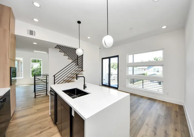 Photo 4 of Single family home for sale at 5030 Mallow St #C, Houston, TX 77033 | MLS# 66282532 | Listing updated on 2026-10-06