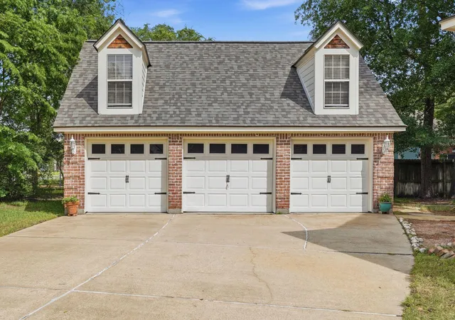 4th image of 25014 Northampton Terrace Dr, Spring, TX 77389 | MLS# 37721950