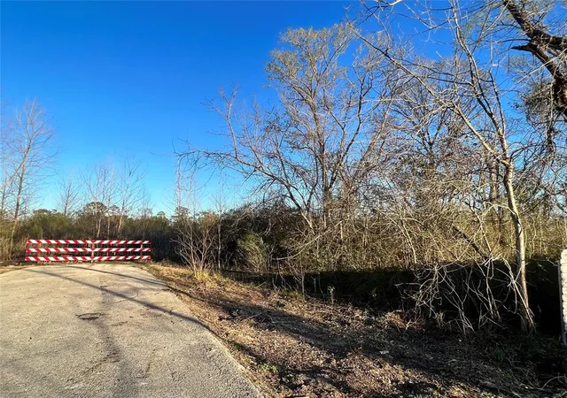 Photo 4 of Land for sale at 7942 Flintridge Dr, Houston, TX 77028 | MLS# 49920424 | Listing updated on 2026-09-03