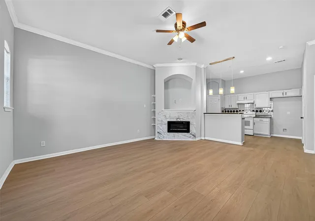 Homes for sale in Sugar Land, TX | 2710 Grants Lake Blvd #L8, Sugar Land, TX 77479 | MLS# 27961855