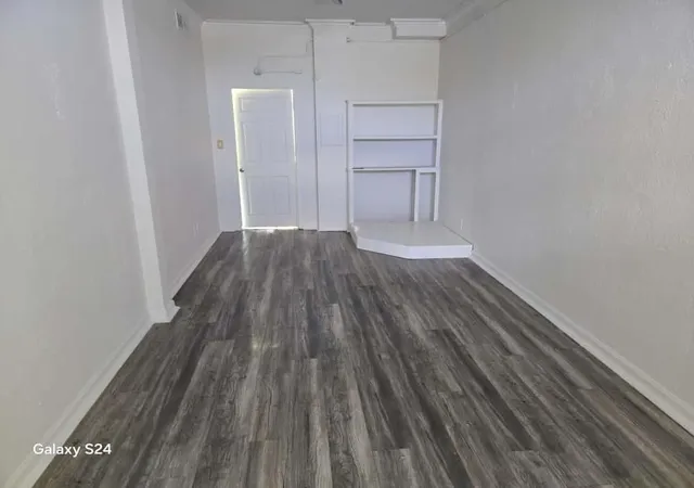 10th image of 2423 Emancipation Ave #2, Houston, TX 77004 | MLS# 29748756
