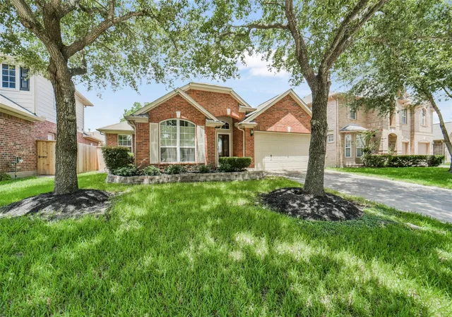 Photo 3 of Single family home for sale at 21010 Oakley Hl Ct, Richmond, TX 77406 | MLS# 2929767 | Listing updated on 2026-09-13