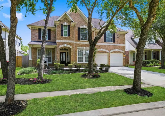 Photo 1 of Single family home for sale at 8815 Wenona Walk, Missouri City, TX 77459 | MLS# 76530018 | Listing updated on 2026-08-20