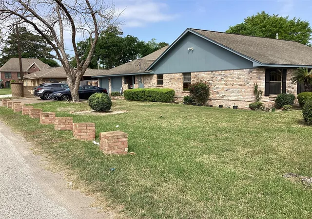 1st image of 5403 Boots Rd, Houston, TX 77091 | MLS# 44581552