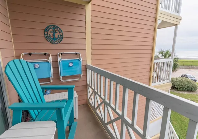Homes for sale in Galveston, TX | 6300 Seawall Blvd #6206, Galveston, TX 77551 | MLS# 95449551