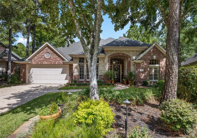 Photo 1 of Single family home for sale at 62 S Warbler Bnd Cir, Spring, TX 77382 | MLS# 93376245 | Listing updated on 2026-09-11