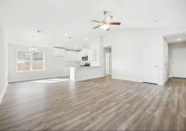 Photo 3 of Single family home for sale at 4326 W Bayou Maison Cir, Dickinson, TX 77539 | MLS# 36253537 | Listing updated on 2026-09-02