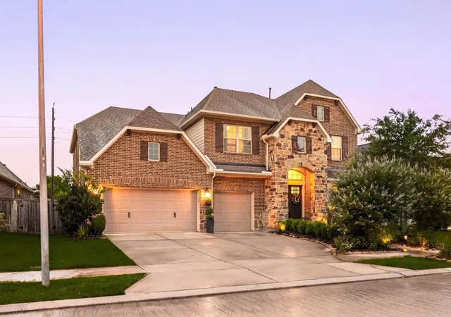 1st image of 10219 Wylde Point Ln, Missouri City, TX 77459 | MLS# 11300949