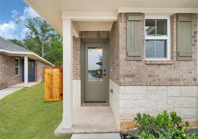 3rd image of 9348 Hard Rock Rd, Conroe, TX 77303 | MLS# 94076677
