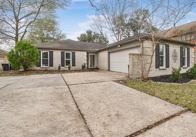 Homes for sale in Humble, TX | 5710 Green Timbers Dr, Humble, TX 77346 | MLS# 5537651