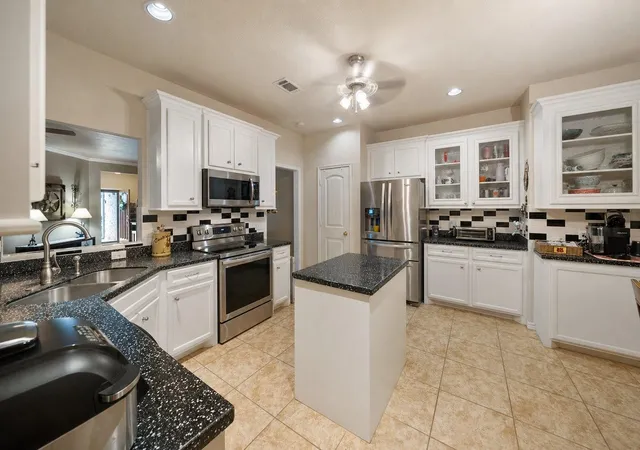 Homes for sale in Willis, TX | 14006 Jamaica Cir, Willis, TX 77318 | MLS# 64673616