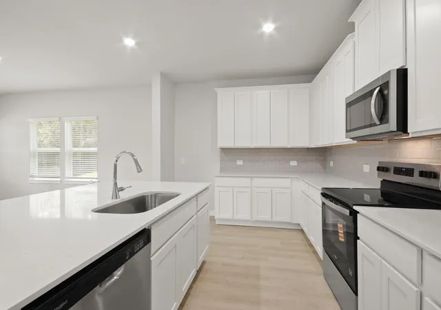 4th image of 112 Spotted Wood Ct, Willis, TX 77318 | MLS# 17975139