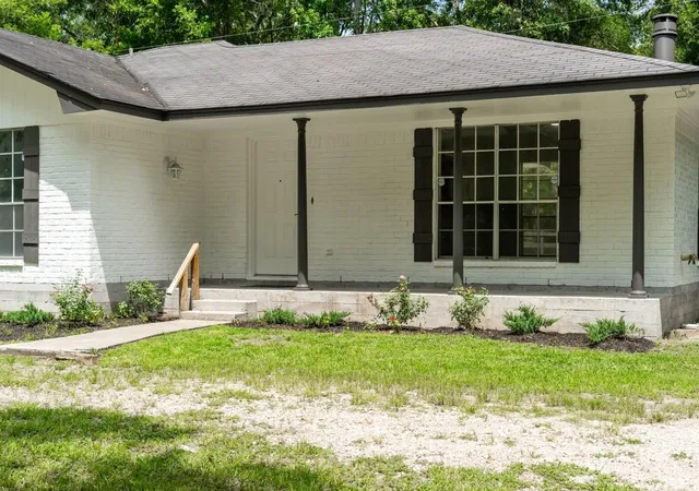 Photo 2 of Sale Pending at 13400 Nicholson Rd, Conroe, TX 77303 | MLS# 68212500 | Listing updated on 2026-08-11