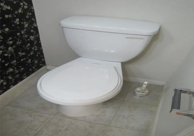 2nd image of 7575 Cambridge St, Houston, TX 77054