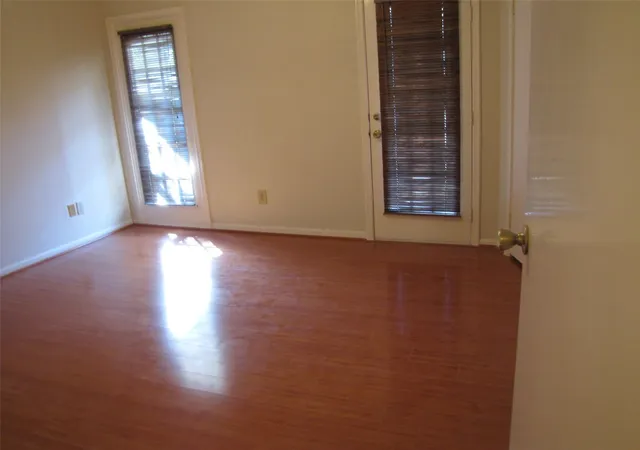 5th image of 7575 Cambridge St #3207, Houston, TX 77054 | MLS# 52885323