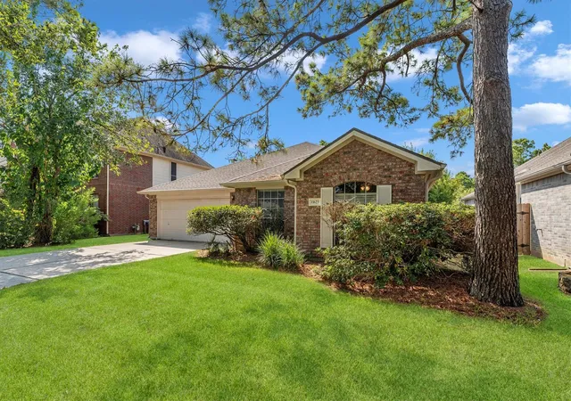 Photo 4 of Single family home for sale at 11623 Gila Bend Ln, Tomball, TX 77377 | MLS# 65552799 | Listing updated on 2026-09-18