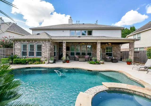 Photo 3 of Sale Pending at 27607 Macklind Ridge Ln, Katy, TX 77494 | MLS# 49403086 | Listing updated on 2026-09-13