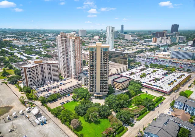 49th image of 3350 Mccue Rd #2402, Houston, TX 77056 | MLS# 96310397