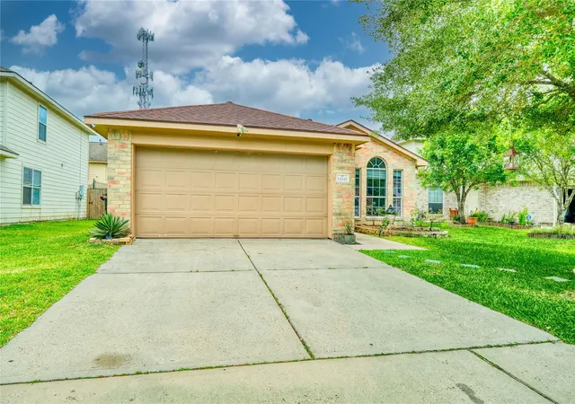 Photo 4 of Single family home for sale at 12043 Green Butte Ct, Houston, TX 77044 | MLS# 29930813 | Listing updated on 2026-07-06