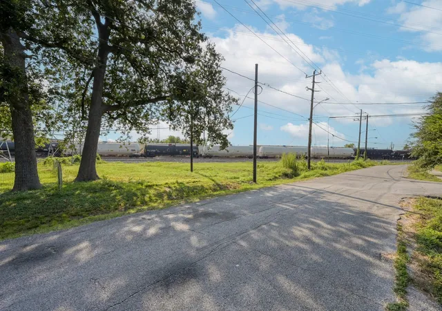 Photo 2 of Land for sale at 0 Port St, Houston, TX 77020 | MLS# 17548962 | Listing updated on 2026-09-10