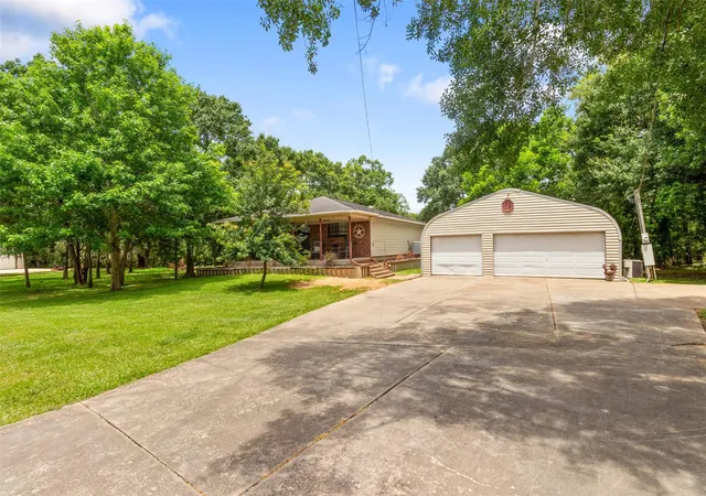 3rd image of 4508 County Road 502D, Sweeny, TX 77480 | MLS# 78666555