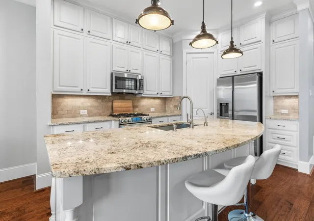 Photo 2 of Single family home for sale at 186 W Breezy Way, Spring, TX 77380 | MLS# 47917441 | Listing updated on 2026-09-12