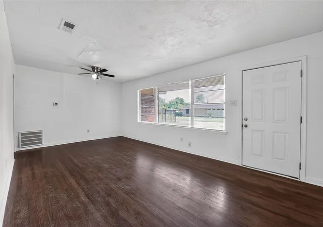 Photo 2 of Single family home for sale at 7822 Belbay St, Houston, TX 77033 | MLS# 23227829 | Listing updated on 2026-08-28