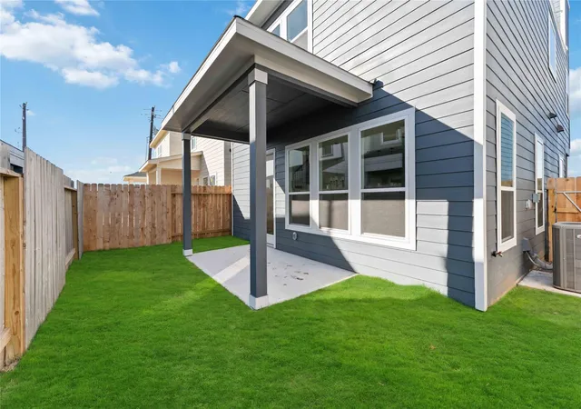 21st image of 3010 La Rambla Dr, Houston, TX 77047 | MLS# 52979000