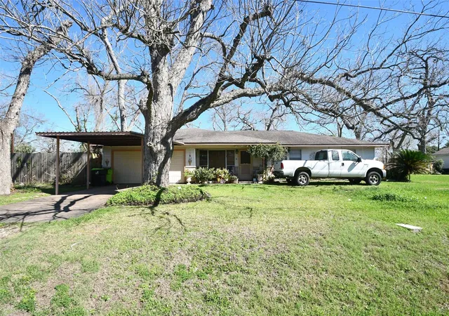 2nd image of 607 Riveredge Dr, Richmond, TX 77406 | MLS# 82431287