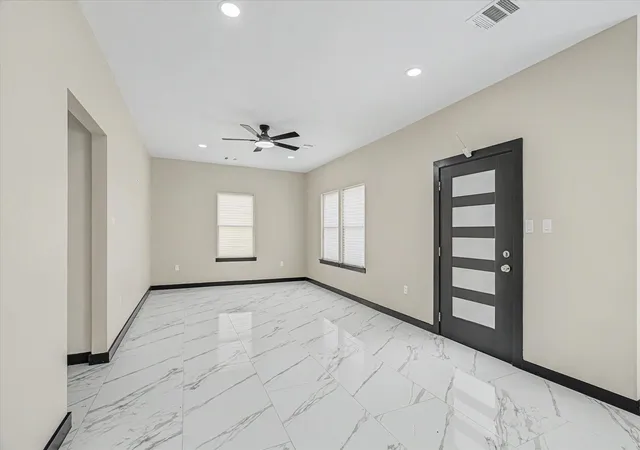 Photo 4 of Single family home for sale at 5915 Rietta St, Houston, TX 77016 | MLS# 84405052 | Listing updated on 2026-08-30