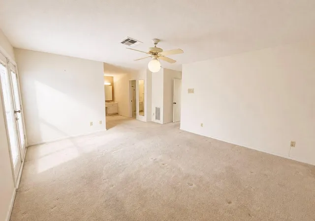 Photo 3 of Townhouse for sale at 10602 Sandpiper Dr, Houston, TX 77096 | MLS# 71604660 | Listing updated on 2026-08-30