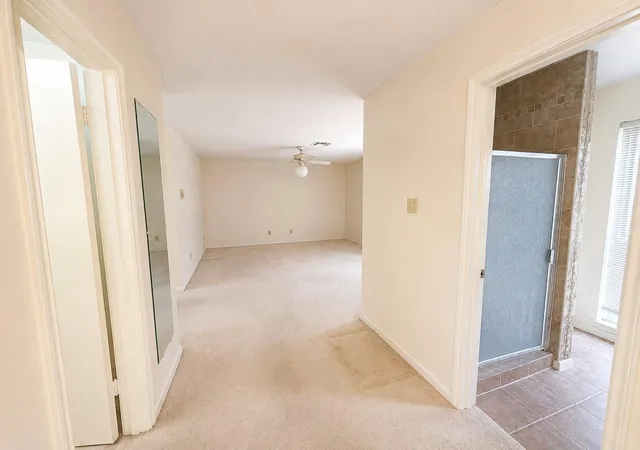 Photo 4 of Townhouse for sale at 10602 Sandpiper Dr, Houston, TX 77096 | MLS# 71604660 | Listing updated on 2026-08-30