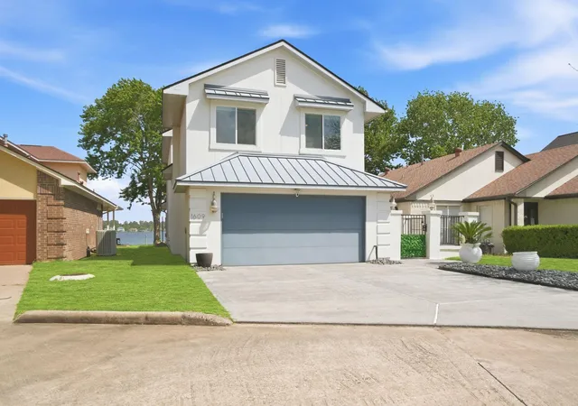 2nd image of 1609 Schooner Pt, Willis, TX 77318 | MLS# 73116438