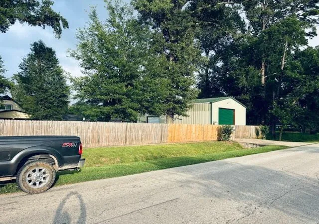 3rd image of 802 Fall Creek Dr, Huffman, TX 77336 | MLS# 46528956