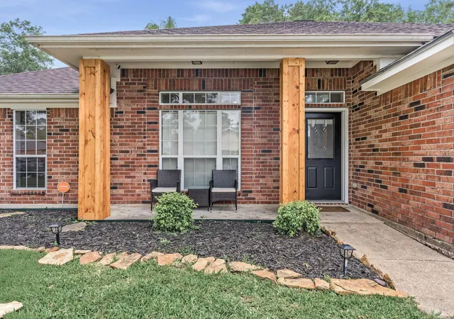 Homes for sale in Beaumont, TX | 7250 Hidden Valley Dr, Beaumont, TX 77708 | MLS# 87769658