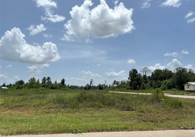 Photo 1 of Land for sale at 121 Road 5888, Cleveland, TX 77327 | MLS# 11530100 | Listing updated on 2026-08-01